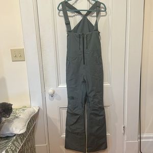 Northface bib/Snowpants